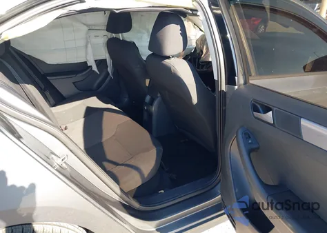 2015 Volkswagen Jetta 1.8T Se from USA, damaged, VIN 3VWD17AJ5FM225497